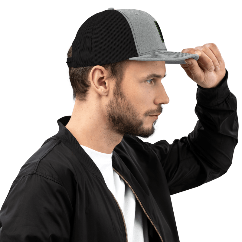 Simple Embroidered BnW (Snapback)