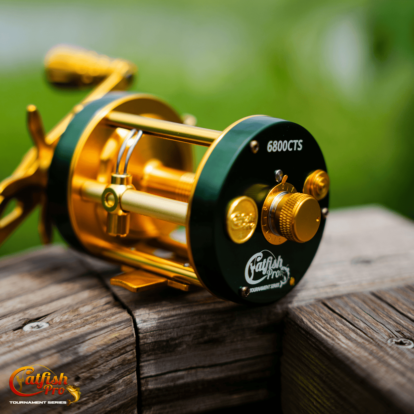 6800 CTS Round Baitcaster Reel